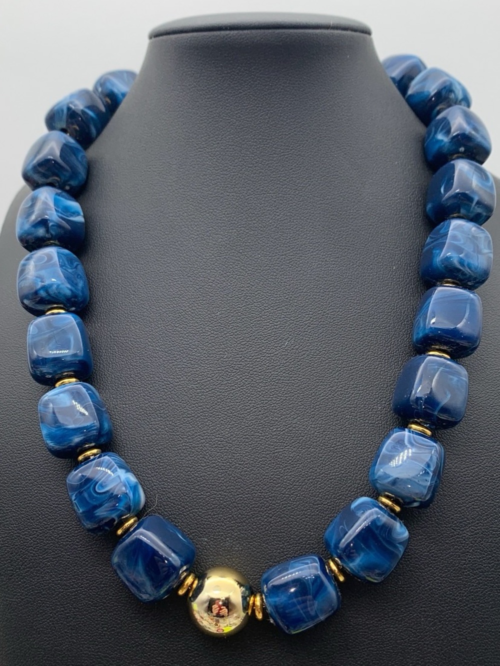 Chunky Beautiful Blue acrylic swirl Cube Bead Necklace with Gold Accent 17-19”